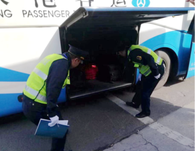 我省交通公安全面開展道路旅客運(yùn)輸安全嚴(yán)管嚴(yán)控工作