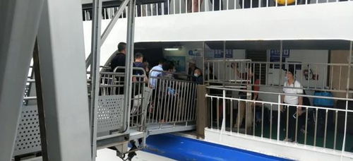 17號臺風來襲，湛江西站滯留旅客388名，全市領(lǐng)導緊急疏運成功