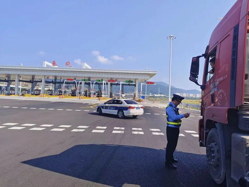 北侖開展秋季道路危運(yùn)企業(yè)安全生產(chǎn)隱患大排查