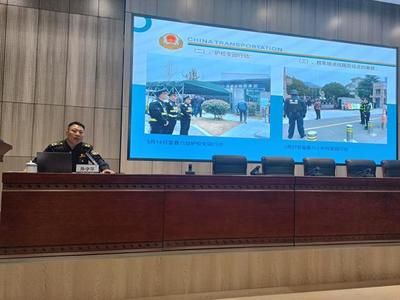 你游玩，我守護(hù)——區(qū)交通運(yùn)輸局開展學(xué)校春游包車安全專項(xiàng)檢查行動(dòng)